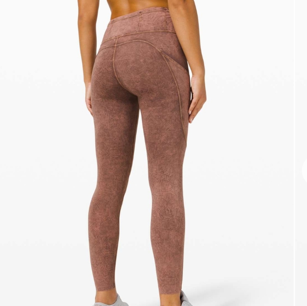 Lululemon Fast and Free